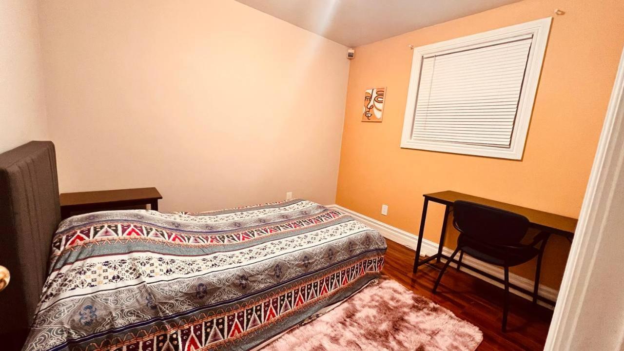 Affordable Downtown Private Apartment Windsor